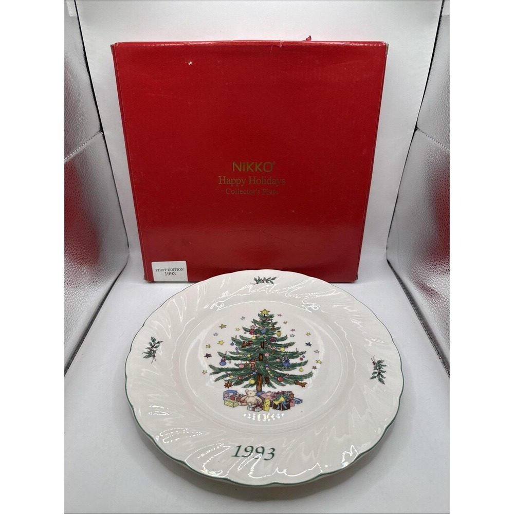 Nikko Happy Holidays 1993 Collector Plate- First Edition NEW